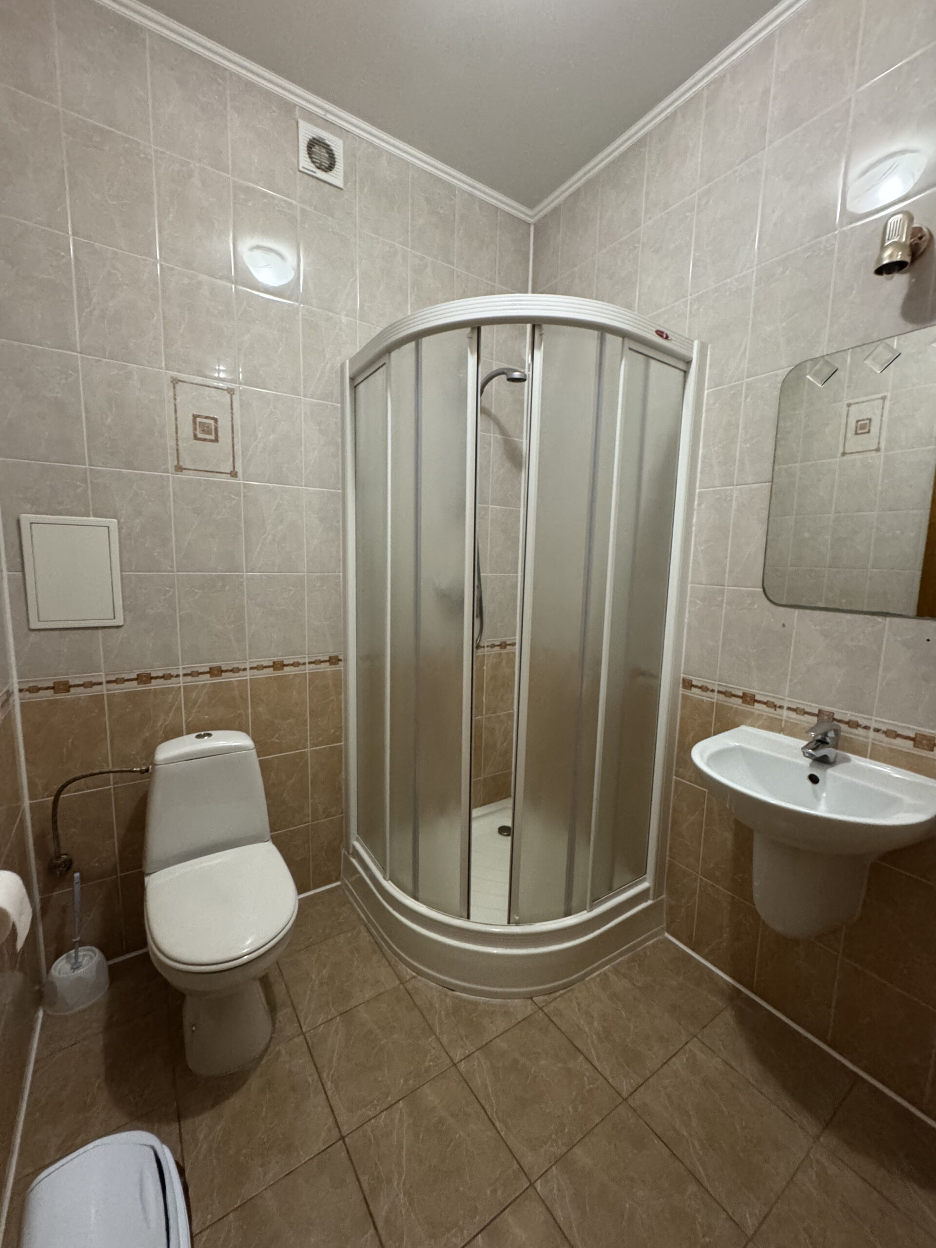 Номер у River Side Hotel